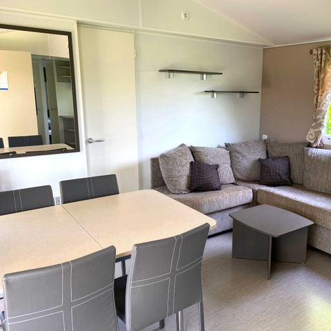 Mobilheim 6 Personen - Premium 40 m² (3 Schlafzimmer, 2 Bäder) mit überdachter Terrasse + TV