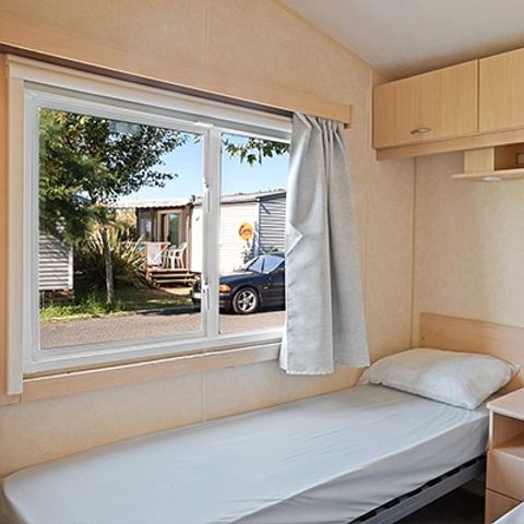 Mobilheim 6 Personen - Classic XL | 3 Schlafz. | 6 Pers. | Erhöhte Terrasse | 2 Bäder