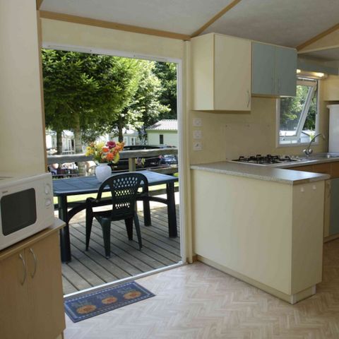 Mobilheim 4 Personen - KLASSISCHE ÜBERDACHTE TERRASSE 27M²