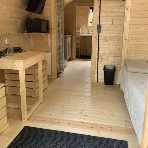 AUßERGEWÖHNLICHE UNTERKUNFT 2 Personen - POD + JACUZZI PRIVAT - 1 Schlafzimmer