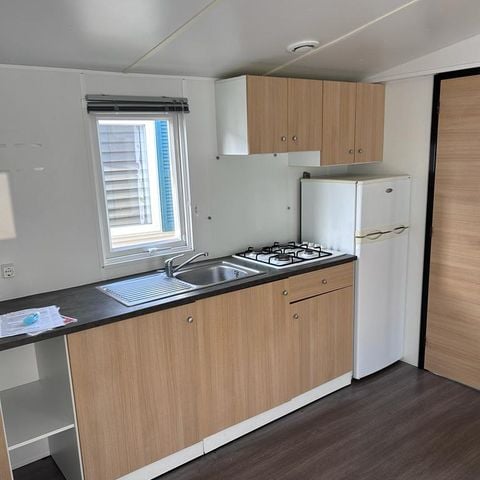 Mobilheim 5 Personen - Premium - 2 Zimmer (Max. 4 Erwachsene + 1 Kind) Option Klimaanlage