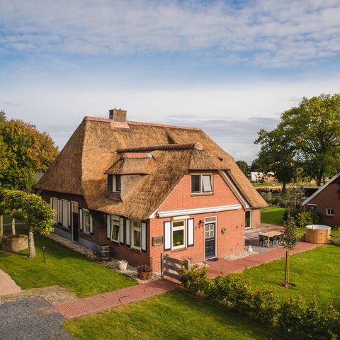 FERIENHAUS 6 Personen - Nostalgischer Ferienhof