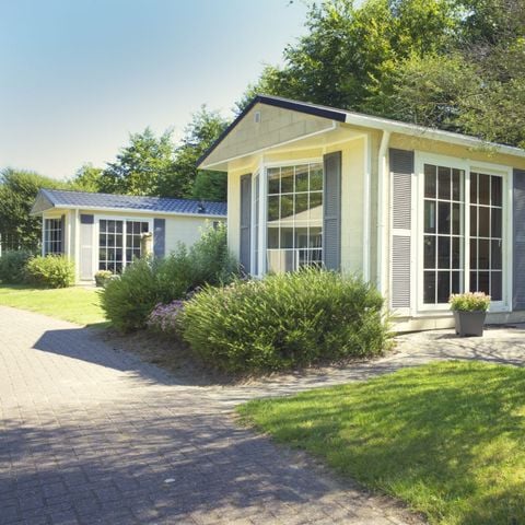 Bungalow 4 Personen - Einfacher Bungalow mit Whirlpool