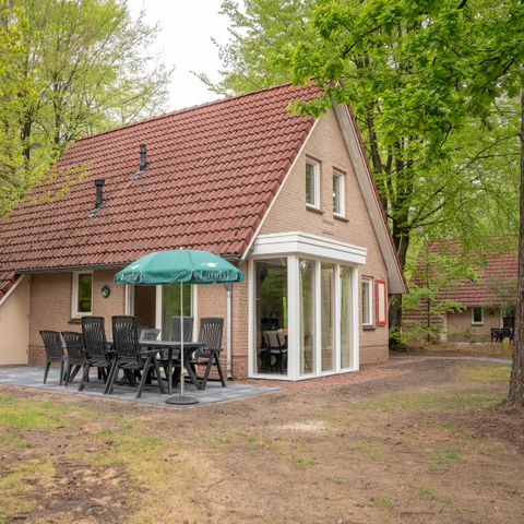 Bungalow 8 Personen - (max. 6 Erwachsene) 8C