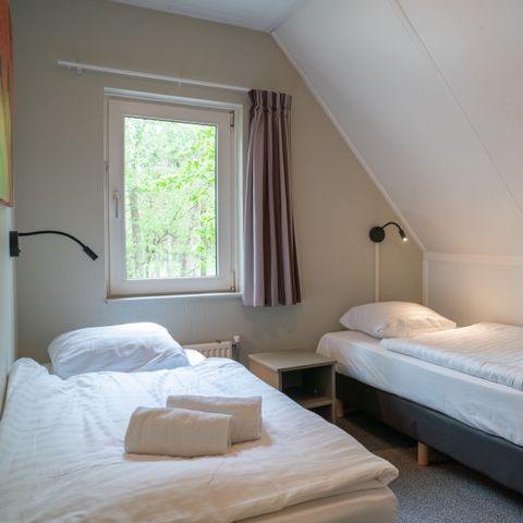 Bungalow 8 Personen - (max. 6 Erwachsene) 8C