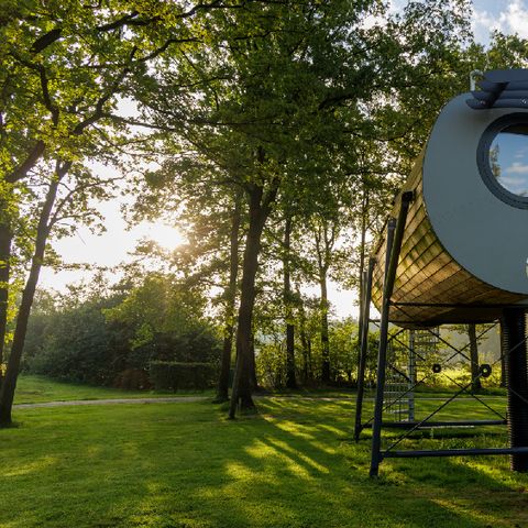 AUßERGEWÖHNLICHE UNTERKUNFT 2 Personen - Baumhaus Sky-Cabin