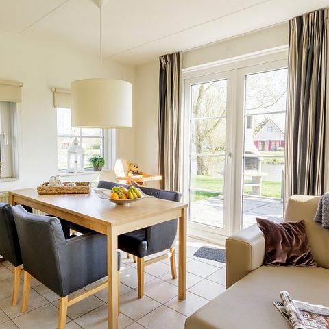 Bungalow 4 Personen - VIP-Häuschen SR359