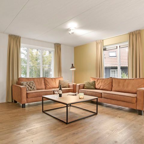 Bungalow 9 Personen - 8C2