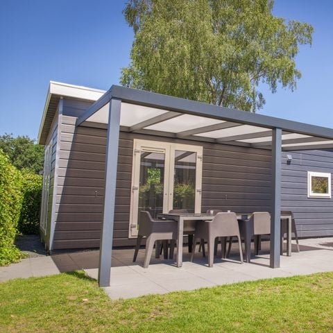 FERIENHAUS 12 Personen - Veluwelodge XL mit Grillhaus 6+6