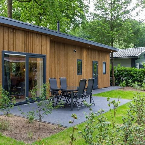 Bungalow 6 Personen - Wood Lodge Eco mit Whirlpool und Sauna