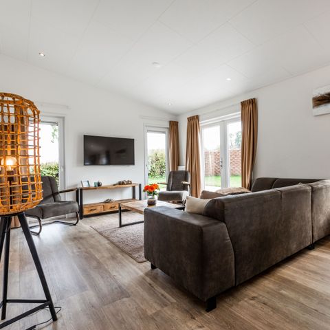 FERIENHAUS 6 Personen - Schaelsbergerbosch - Atmosphäre Feuerstelle & Sauna