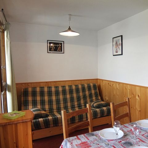 Apartement 4 Personen - 4p Sarvan 2*